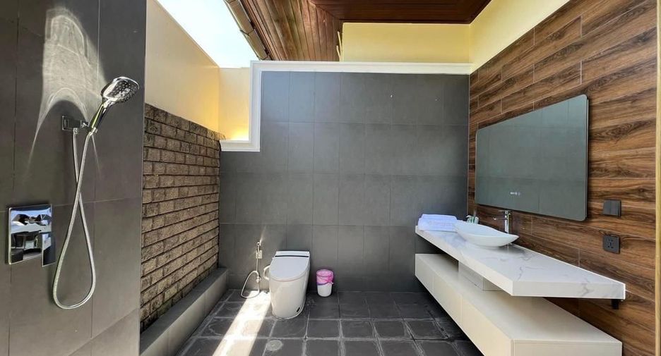 For sale 2 bedrooms villa in Thalang, Phuket