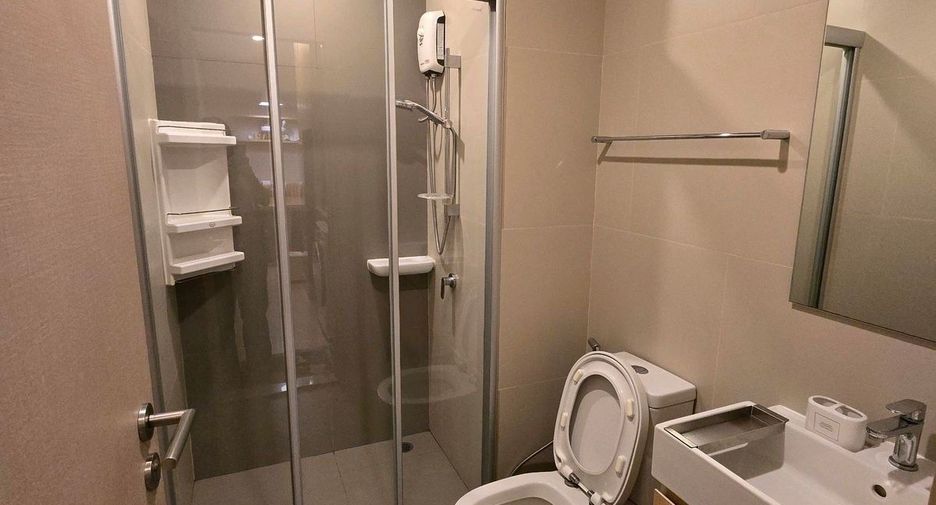 Wohnung zur Miete mit 1 Zimmer in Watthana, Bangkok