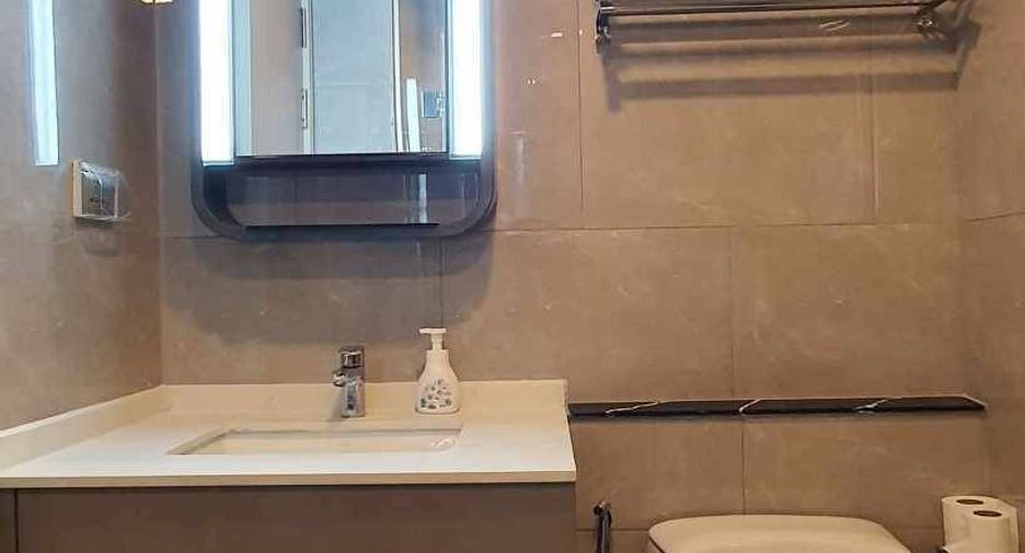 For sale and for rent studio condo in Huai Khwang, Bangkok