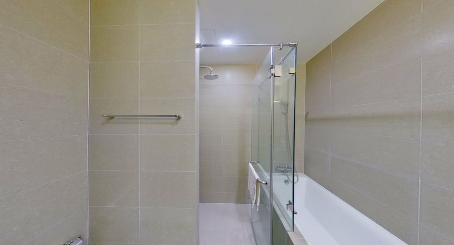 For rent 2 ベッドルーム condo in Pathum Wan, Bangkok