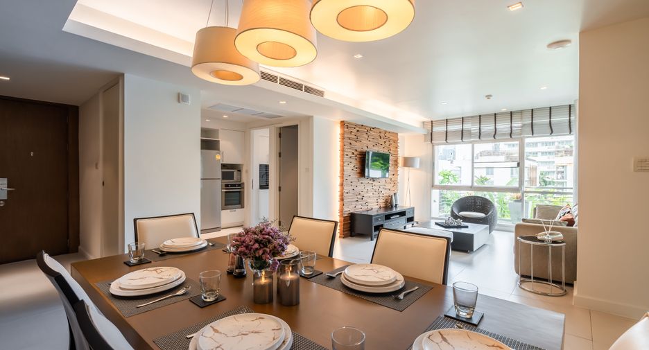 For rent 3 bedrooms condo in Watthana, Bangkok