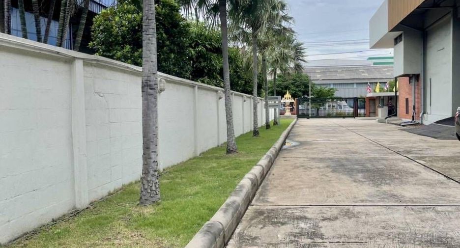 For rent 4 ベッドルーム house in Mueang Samut Prakan, Samut Prakan