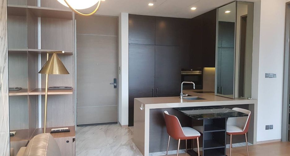 Condo en alquiler de 1 habitaciones en Sathon, Bangkok