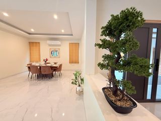 For rent 3 bedrooms villa in Mueang Phuket, Phuket