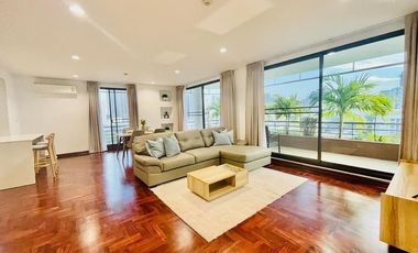 For rent 2 bedrooms apartment in Watthana, Bangkok