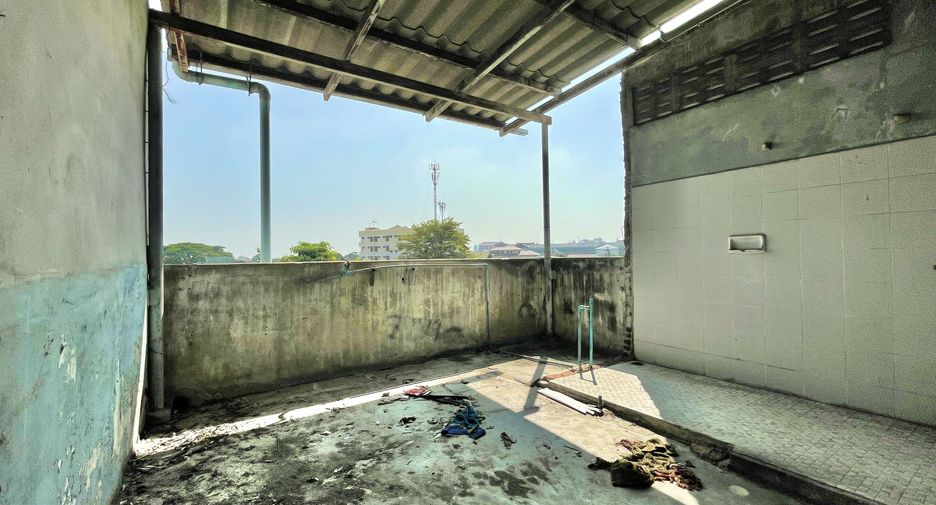 For rent 6 bedrooms office in Bueng Kum, Bangkok