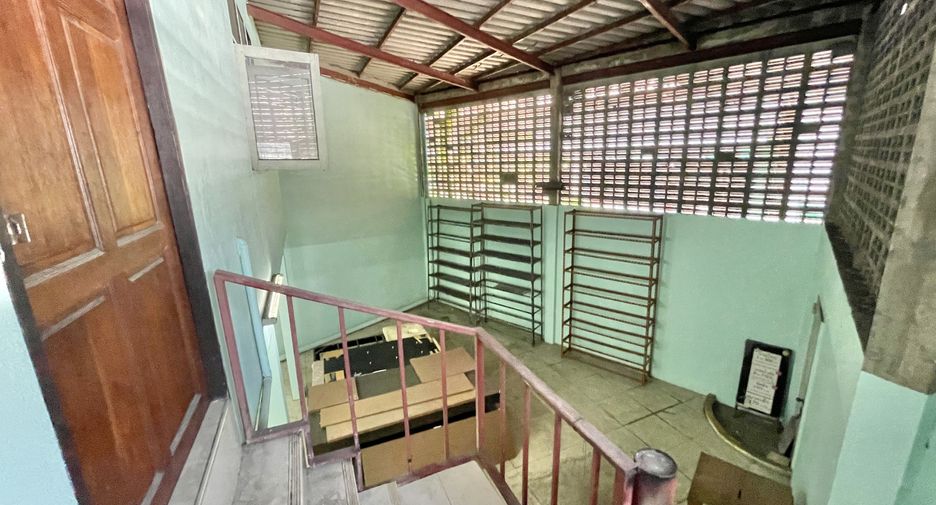 For rent 6 bedrooms office in Bueng Kum, Bangkok