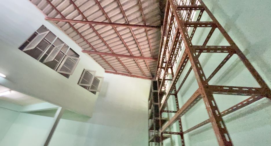 For rent 6 bedrooms office in Bueng Kum, Bangkok