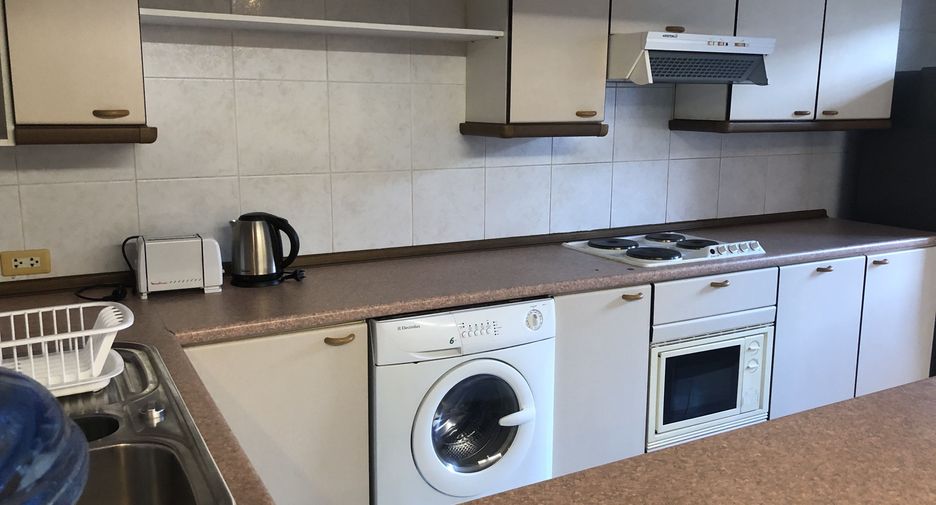 For rent 2 ベッドルーム condo in Watthana, Bangkok