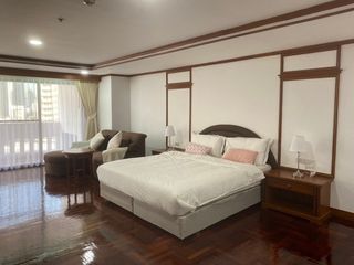 出租 3 卧室 公寓式住宅 在 Watthana, 曼谷