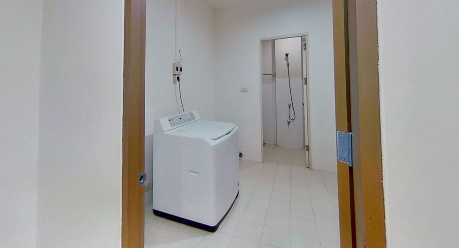 Wohnung zur Miete mit 2 Zimmer in Watthana, Bangkok