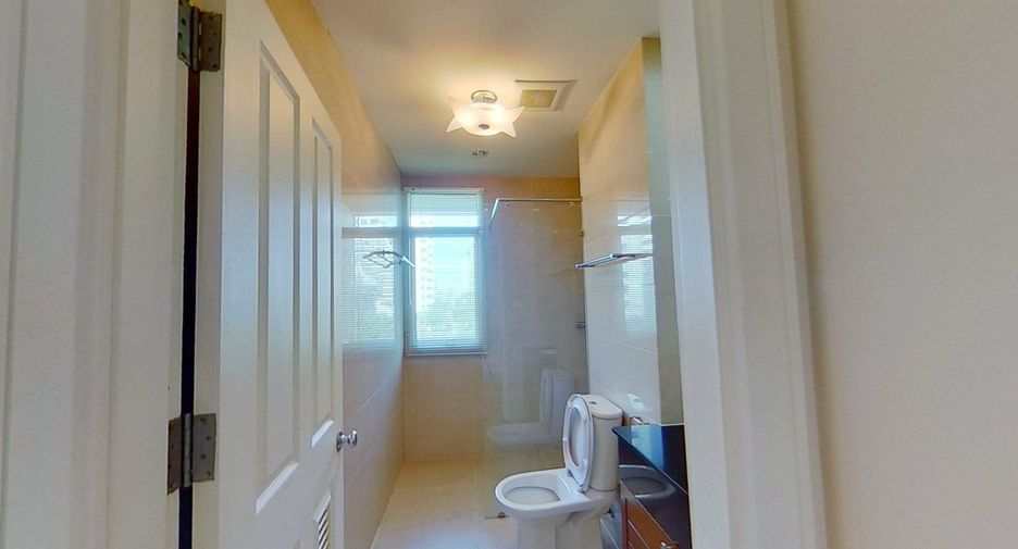 Wohnung zur Miete mit 2 Zimmer in Watthana, Bangkok