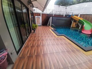 Casa en venta de 7 habitaciones en Mueang Samut Prakan, Samut Prakan