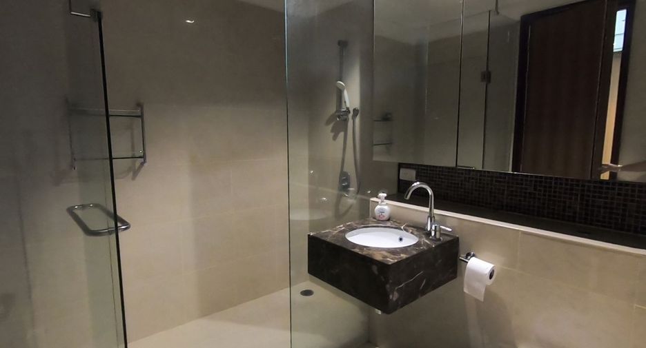 Wohnung zur Miete mit 2 Zimmer in Khlong Toei, Bangkok