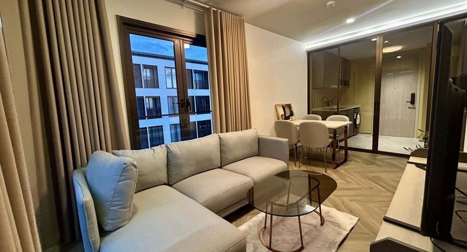 For rent 2 bedrooms condo in Watthana, Bangkok