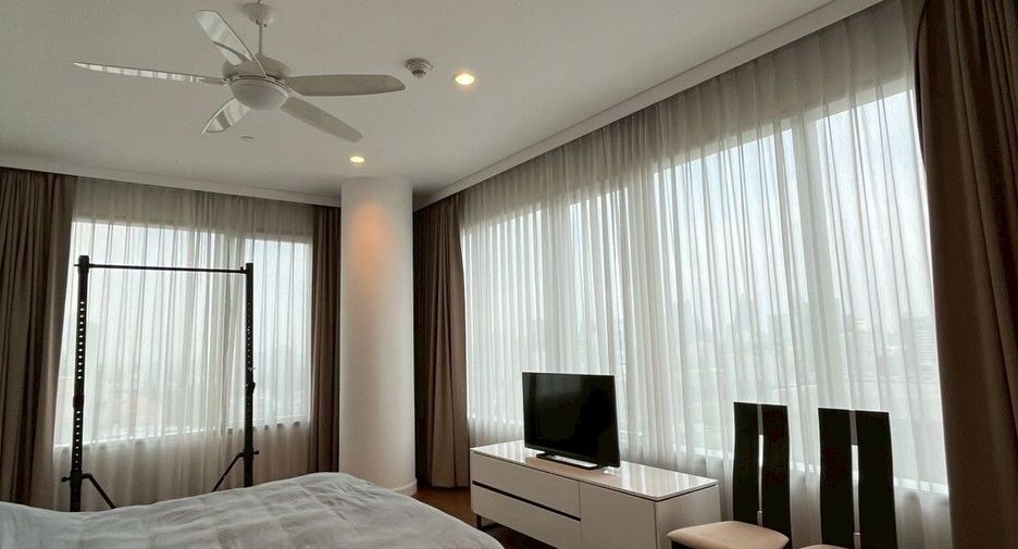 À louer 3 chambres condo à Pathum Wan, Bangkok
