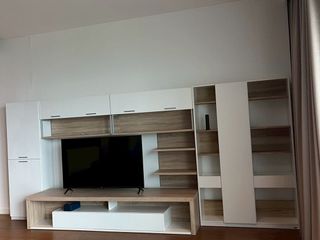 For rent 3 bedrooms condo in Pathum Wan, Bangkok