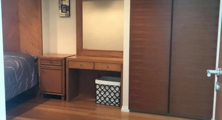 For rent 1 bed condo in Sathon, Bangkok