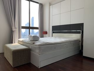 For sale and for rent studio condo in Khlong San, Bangkok