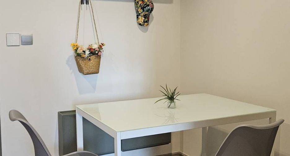 For rent 1 bed condo in Huai Khwang, Bangkok