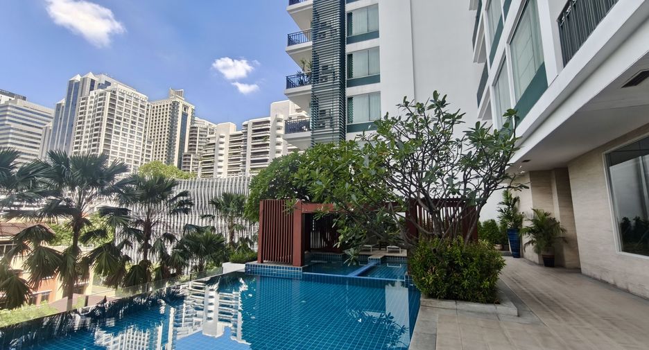 For sale and for rent 3 bedrooms condo in Watthana, Bangkok