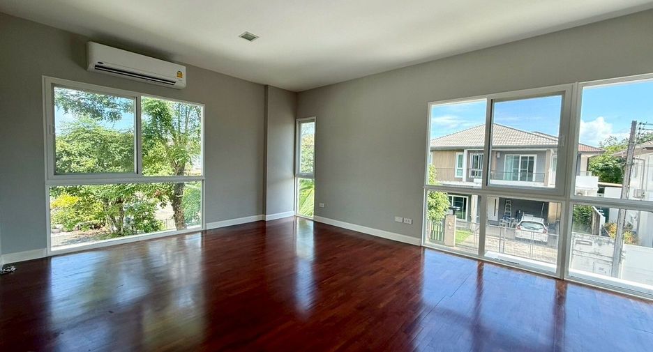 For sale 4 bedrooms house in Mueang Phuket, Phuket