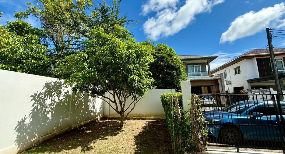 For sale 4 bedrooms house in Mueang Phuket, Phuket