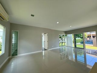 For sale 4 bedrooms house in Mueang Phuket, Phuket