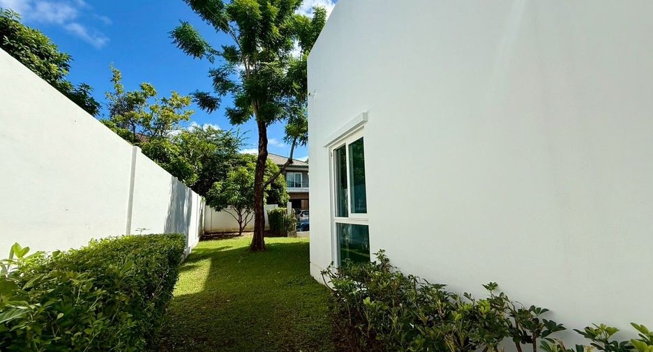 For sale 4 bedrooms house in Mueang Phuket, Phuket