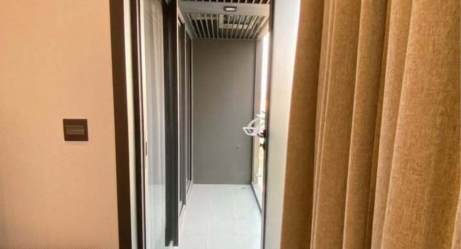 Wohnung zur Miete mit 1 Zimmer in Huai Khwang, Bangkok