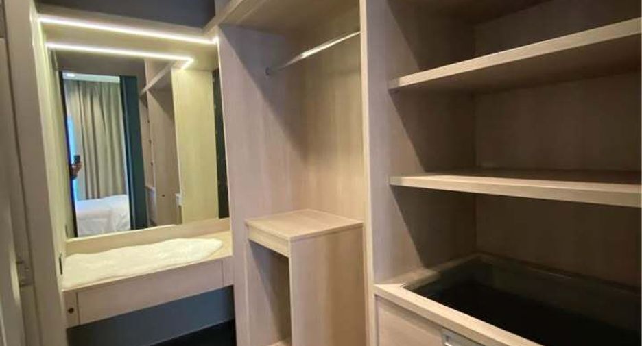 Wohnung zur Miete mit 1 Zimmer in Huai Khwang, Bangkok