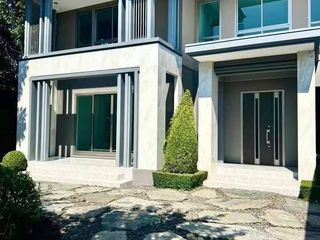 Haus zur Miete mit 4 Zimmer in Prawet, Bangkok