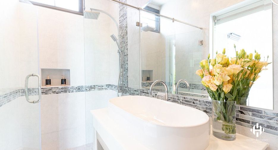 For rent 3 bedrooms villa in Thalang, Phuket