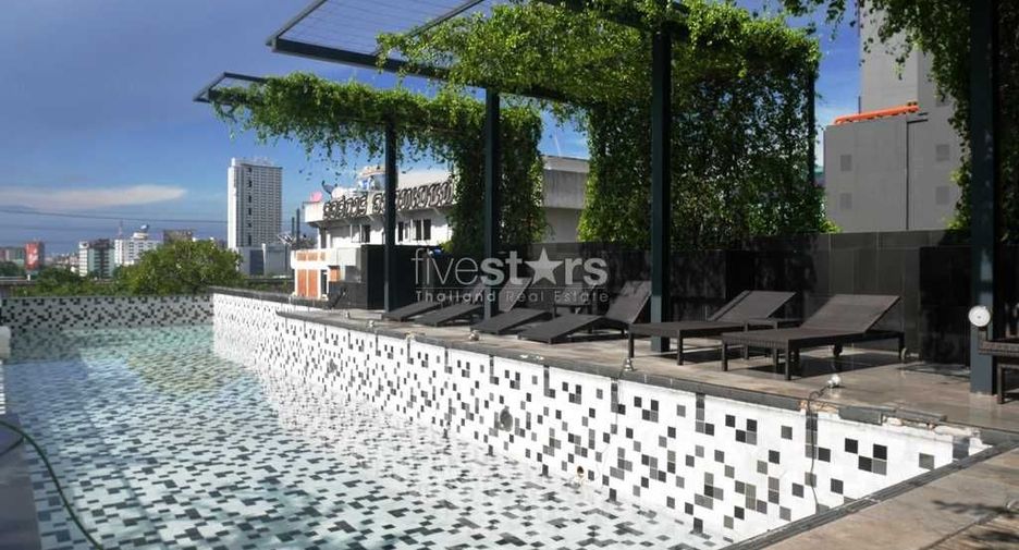 For sale 1 bed condo in Watthana, Bangkok