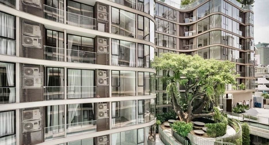 For rent 1 bed condo in Khlong Toei, Bangkok