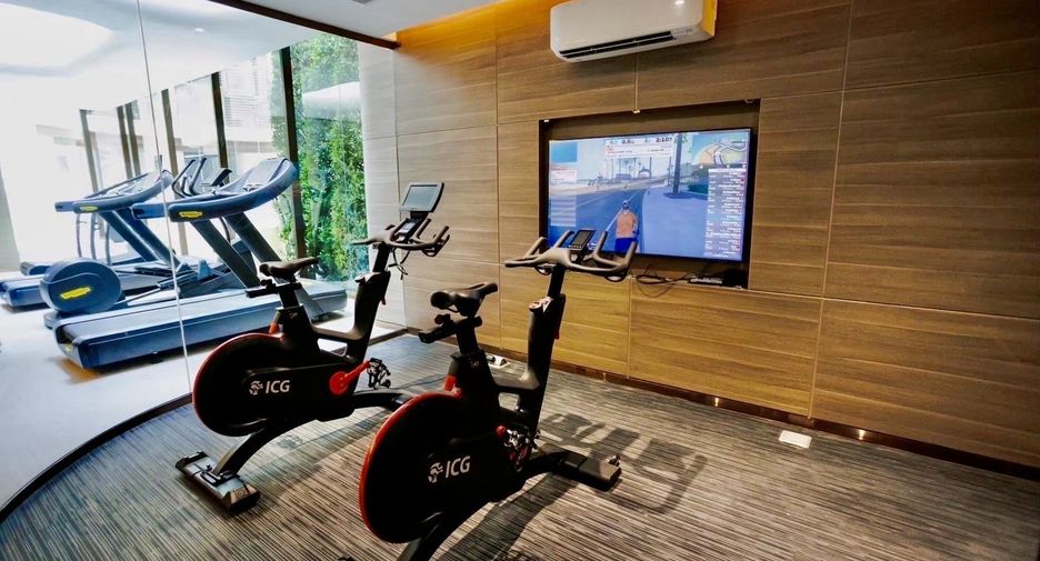For rent 1 bed condo in Khlong Toei, Bangkok
