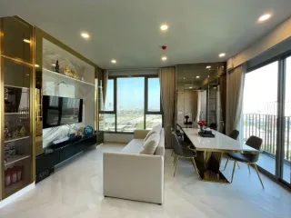 Condo en alquiler de 2 habitaciones en Bang Phli, Samut Prakan