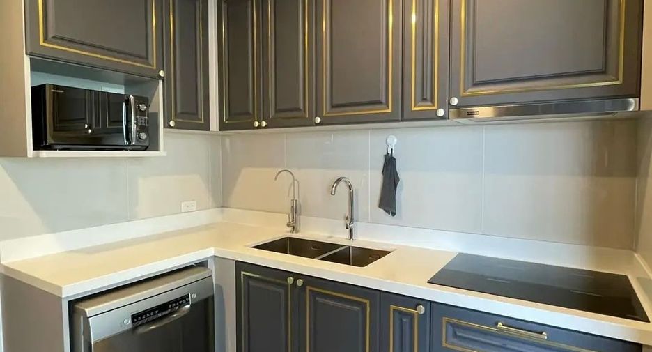 For rent 2 ベッドルーム condo in Bang Phli, Samut Prakan