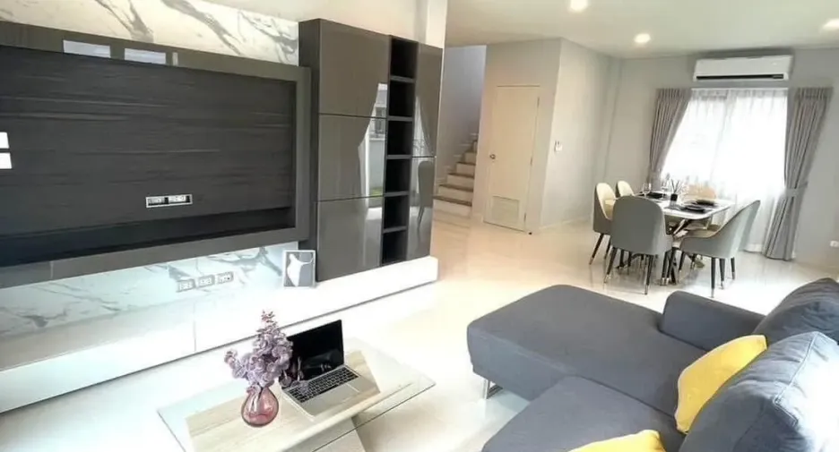 For rent 3 bedrooms house in Bang Phli, Samut Prakan