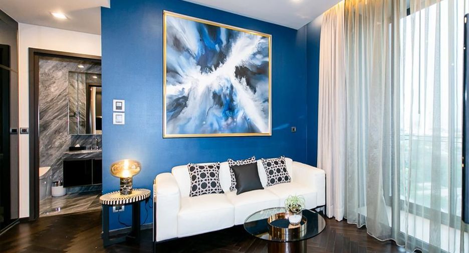 For rent 2 bedrooms condo in Phaya Thai, Bangkok