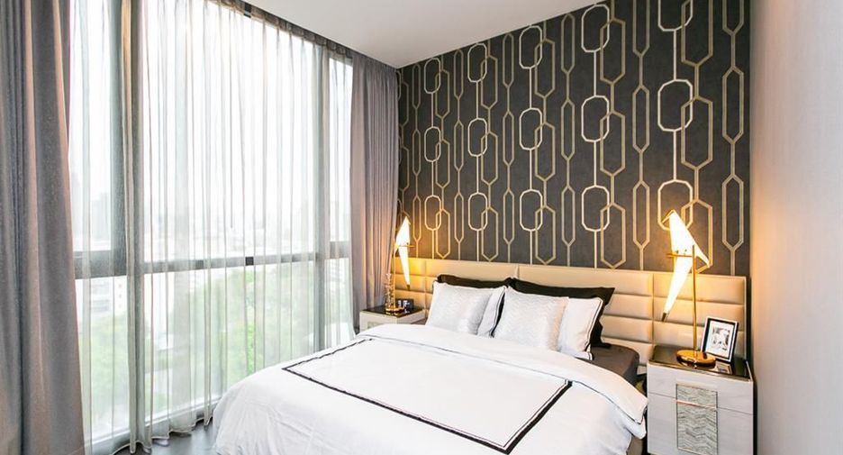 For rent 2 bedrooms condo in Phaya Thai, Bangkok