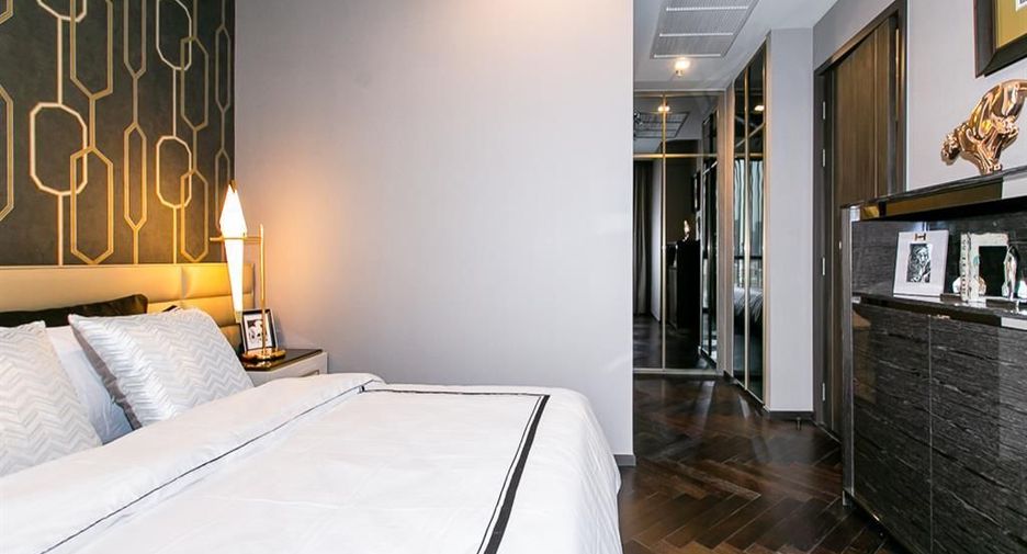 For rent 2 bedrooms condo in Phaya Thai, Bangkok