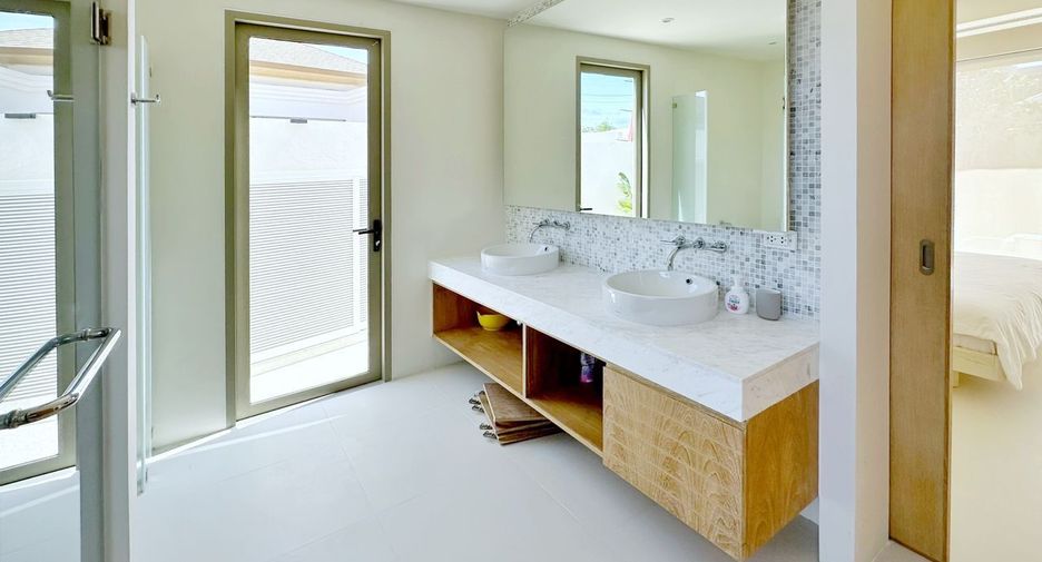 Villa en alquiler de 3 habitaciones en Thalang, Phuket