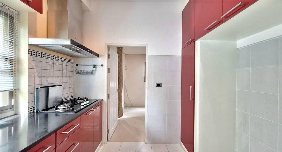 For rent 4 bedrooms house in Prawet, Bangkok