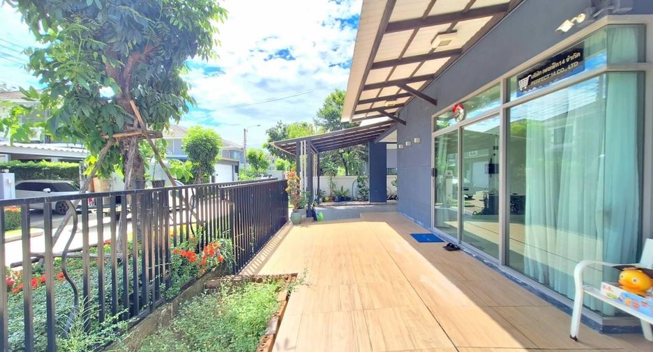 For rent 4 bedrooms house in Prawet, Bangkok