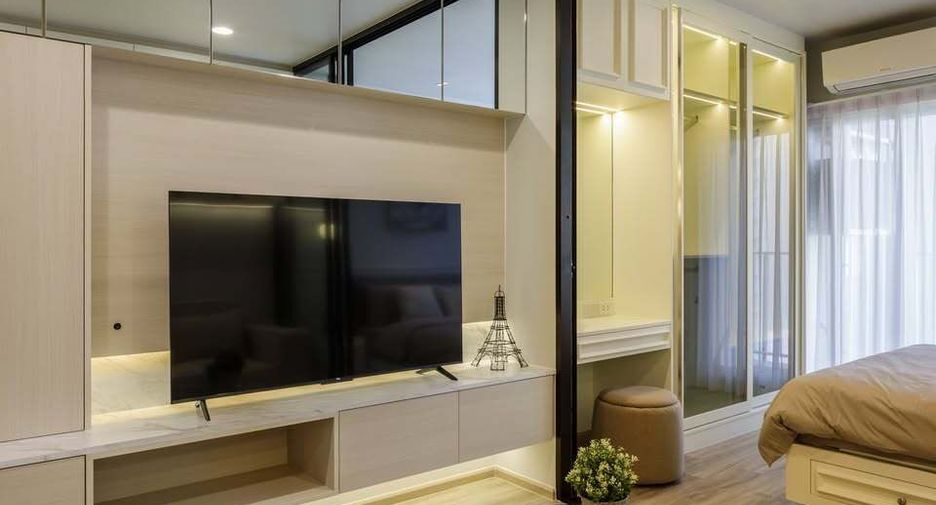 For rent 1 bed condo in Khlong Toei, Bangkok