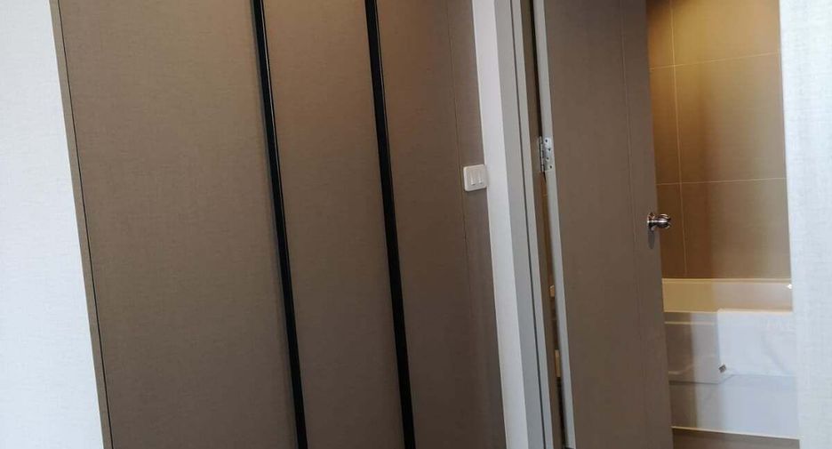 For sale 1 bed condo in Phra Khanong, Bangkok