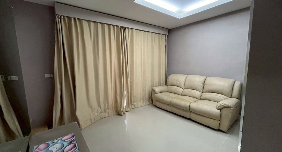 For sale 4 bedrooms townhouse in Bueng Kum, Bangkok