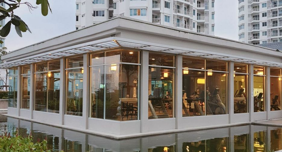 For rent 1 bed condo in Huai Khwang, Bangkok