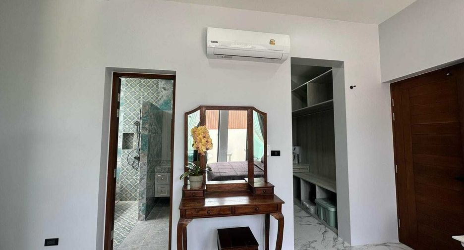 For rent 2 bedrooms villa in Mueang Phuket, Phuket